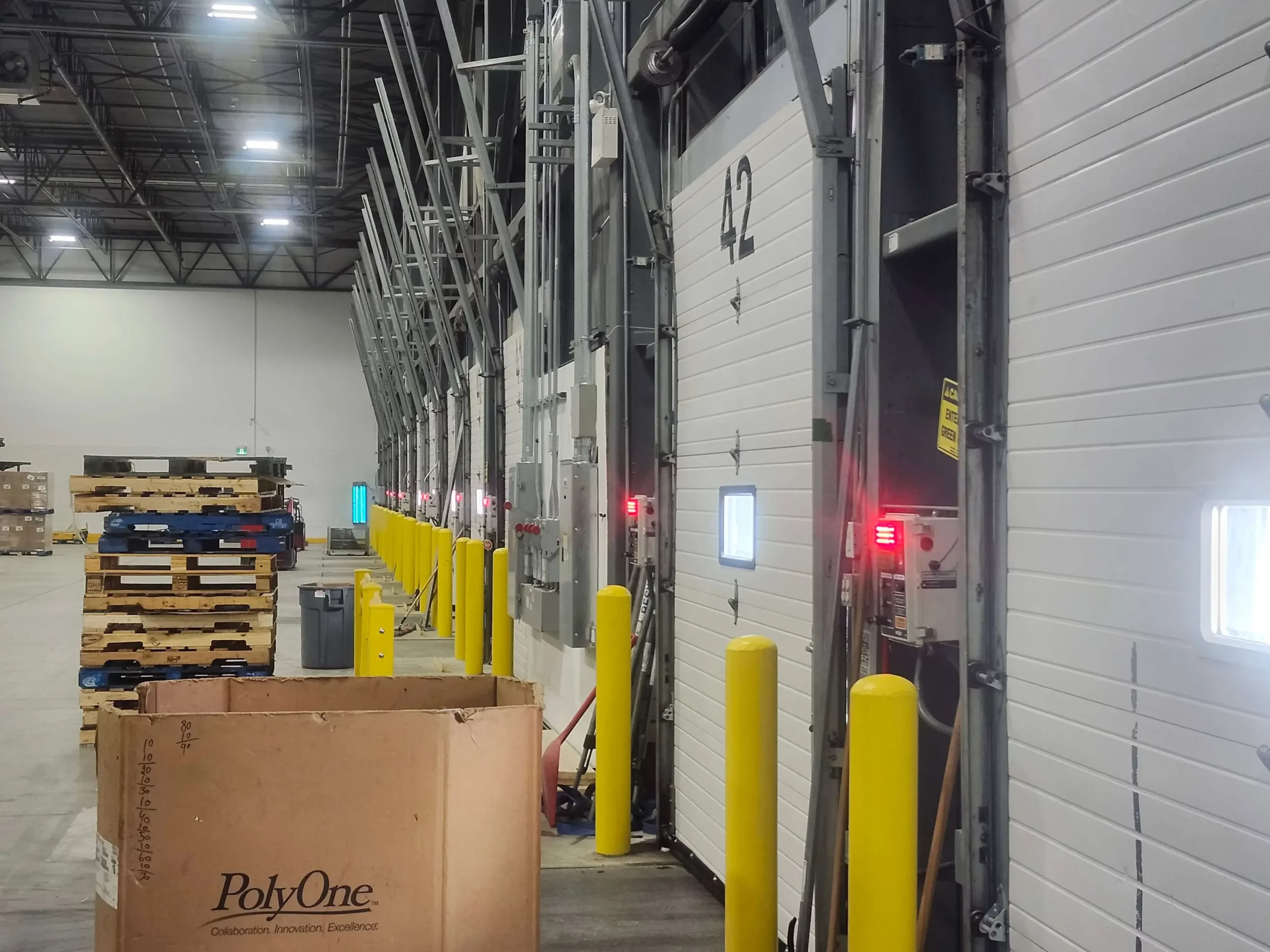 Dock electrical and hydraulic lockout safety